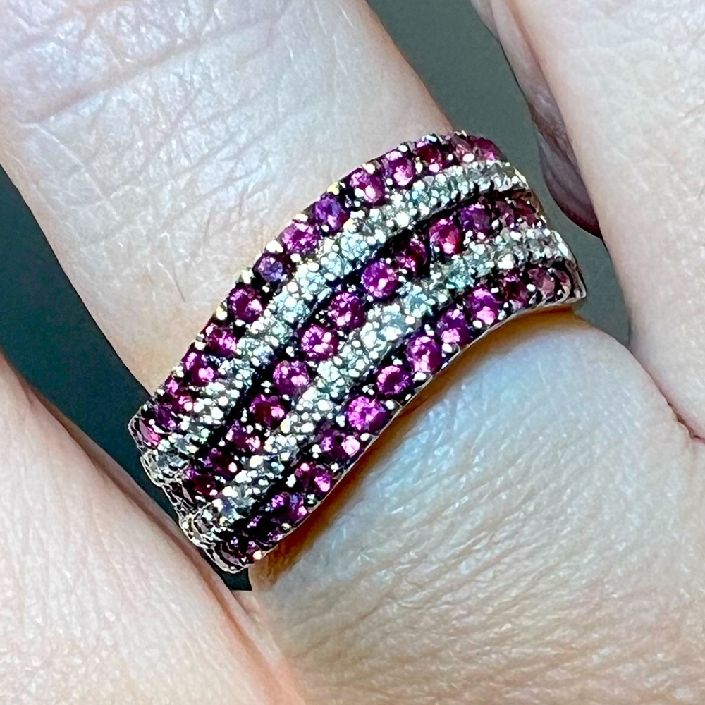 14k Yellow gold ruby and diamond Ring